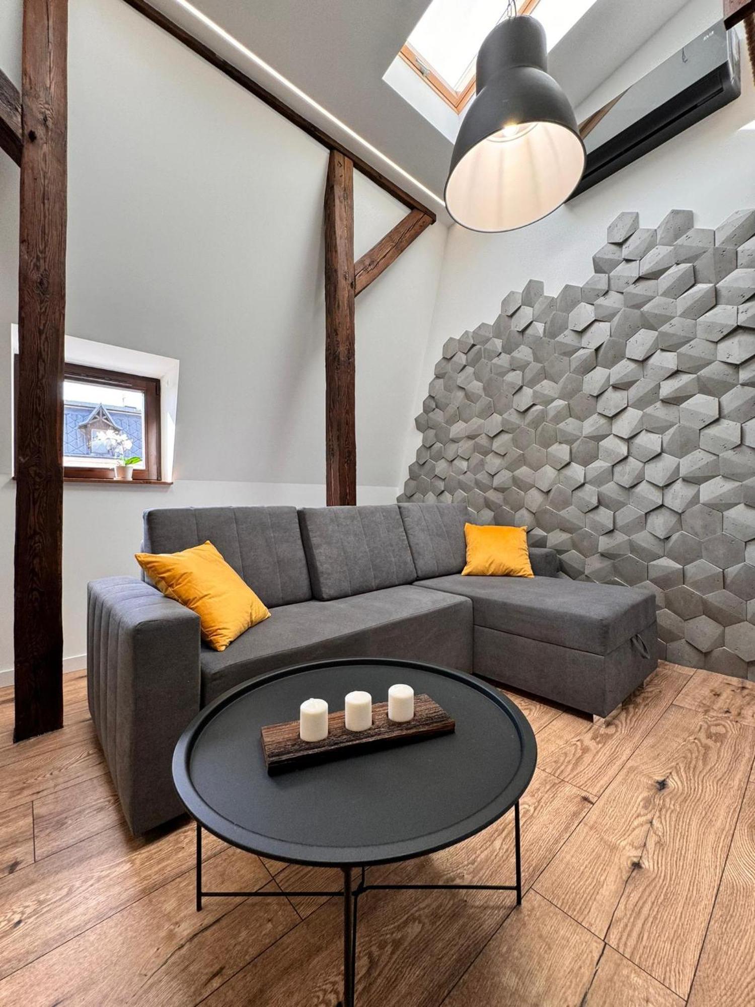 Apartment Loft In The Center By Kobiela Katowice