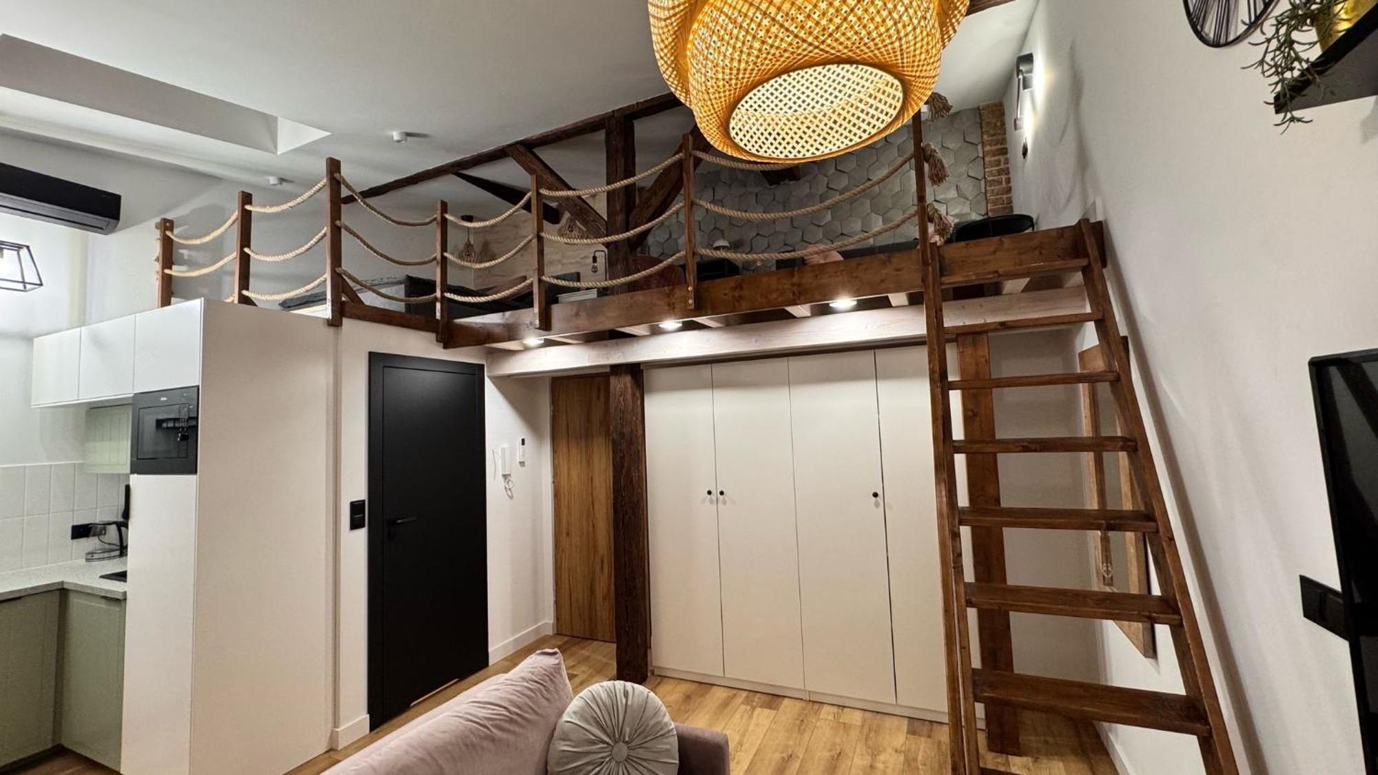 Loft In The Center By Kobiela Apartmán