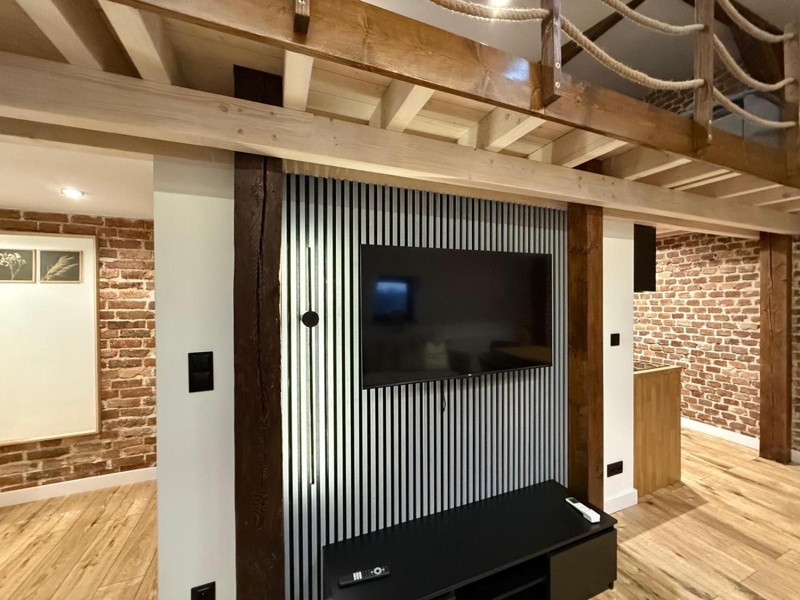 Loft In The Center By Kobiela Apartment Katowice
