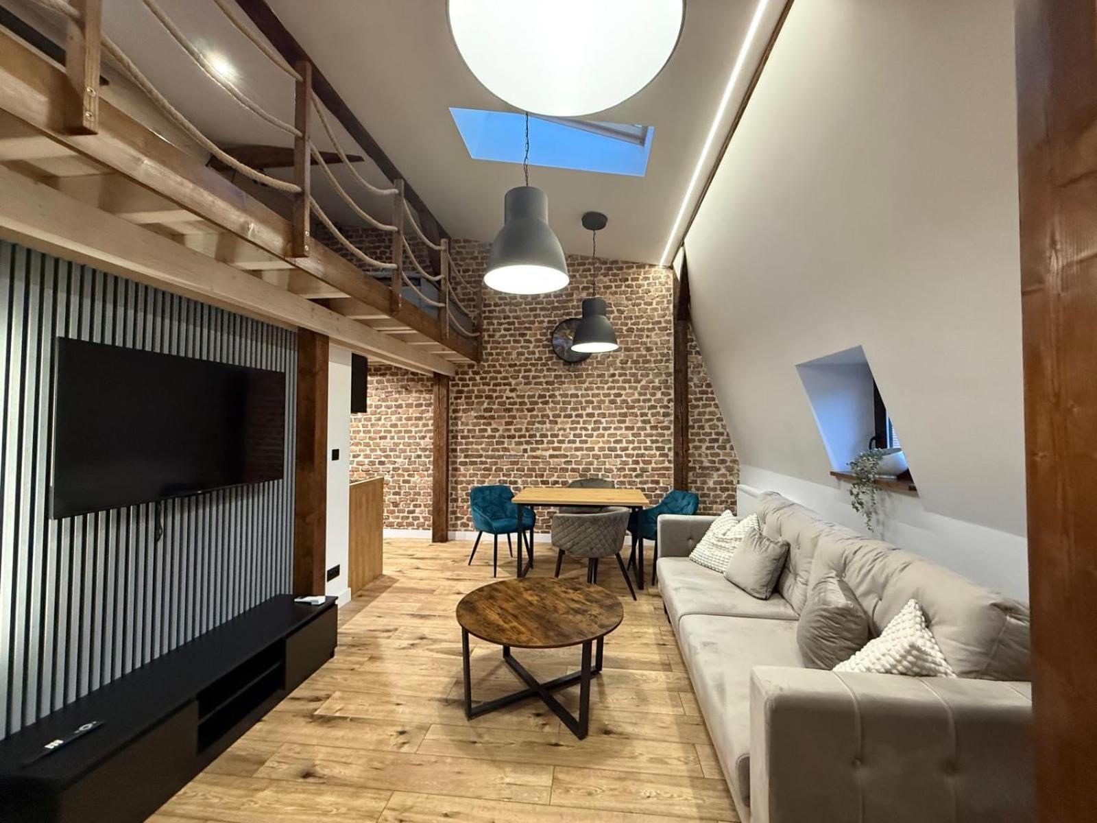 Loft In The Center By Kobiela Katowice
