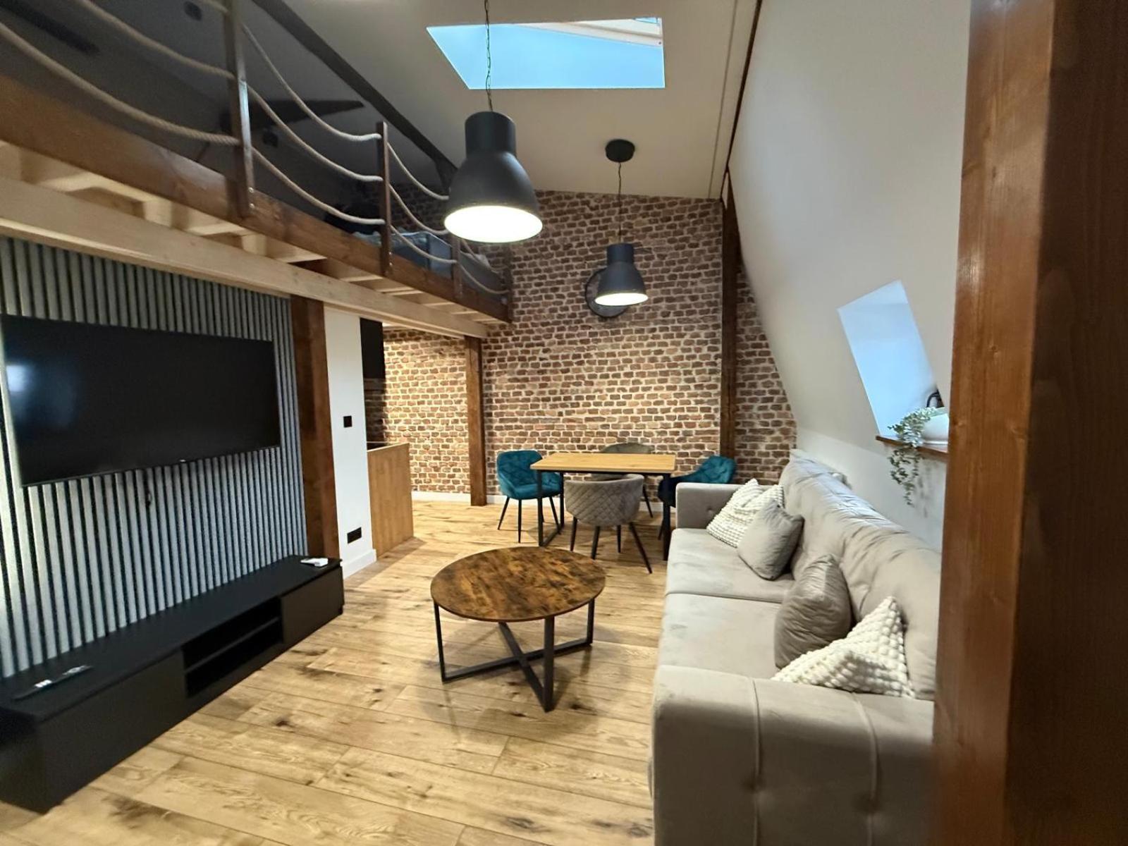 Apartment Loft In The Center By Kobiela Katowice