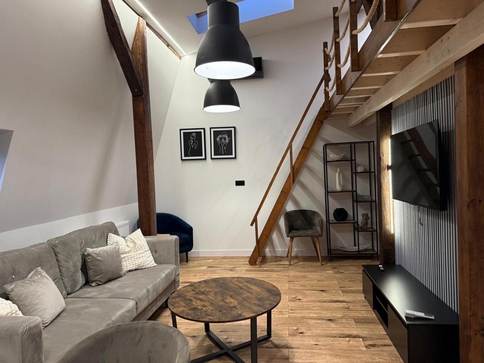 Loft In The Center By Kobiela Katowice