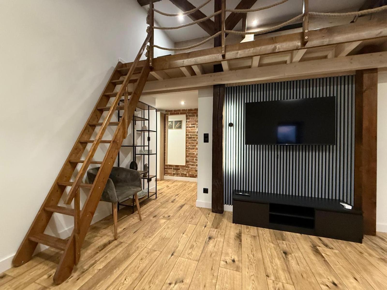 Loft In The Center By Kobiela